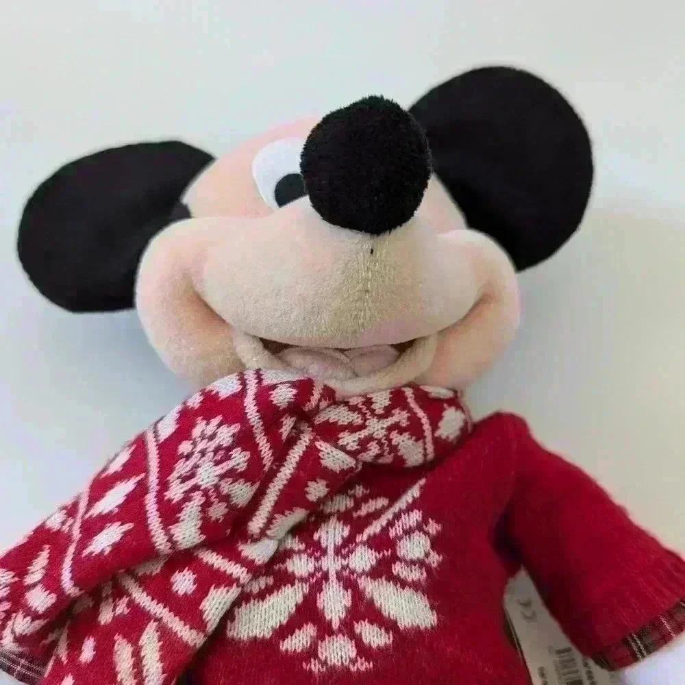 Disney Mickey Mouse 16” Holiday Plush 2015 Winter Christmas Plush Stuffed Animal